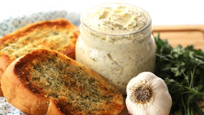 Easy Garlic Bread Spread